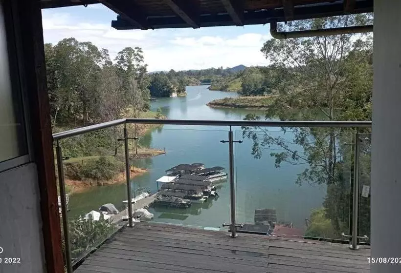 ホテル Restaurante New Mirador