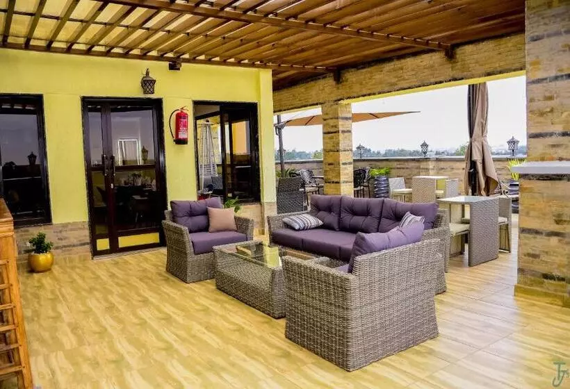 هتل Tj S Boutique