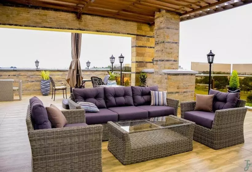 هتل Tj S Boutique