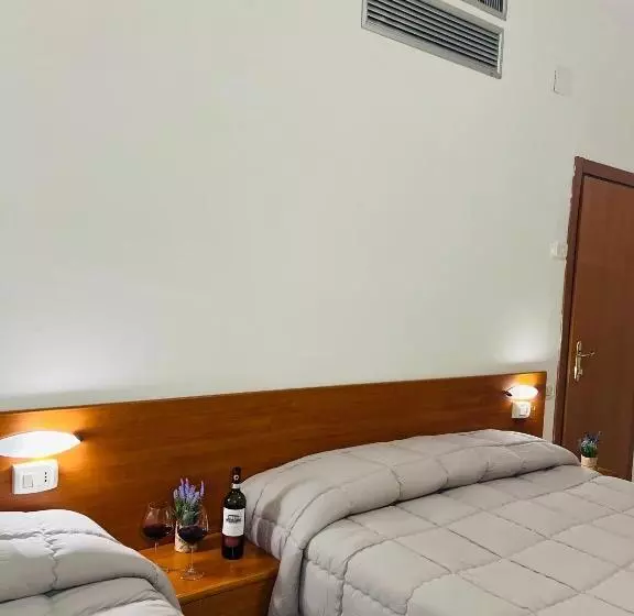 هتل Vico Alto Siena