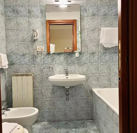 هتل Vico Alto Siena