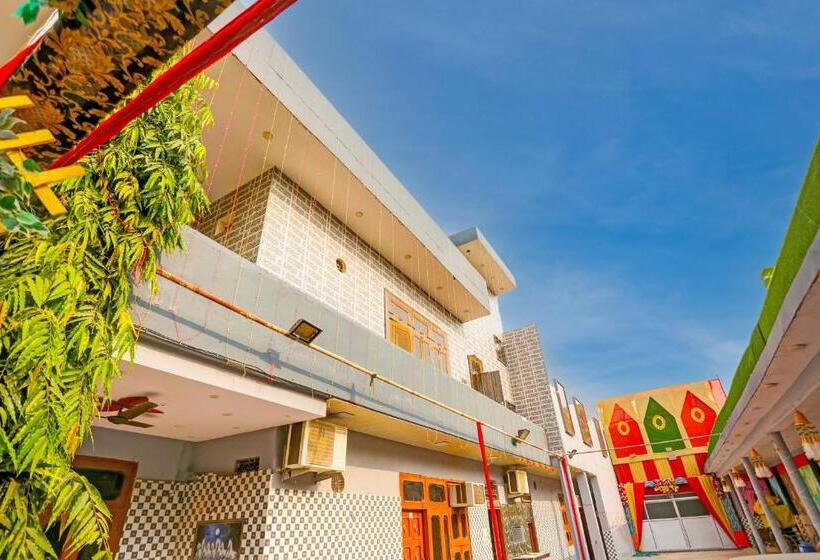 Oyo Flagship Mamta Hotel And Marriage Lawn