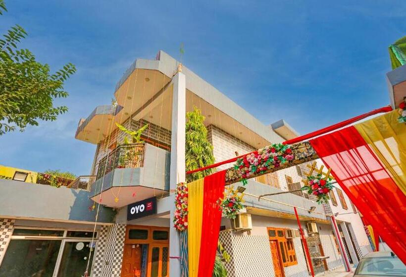 Oyo Flagship Mamta Hotel And Marriage Lawn