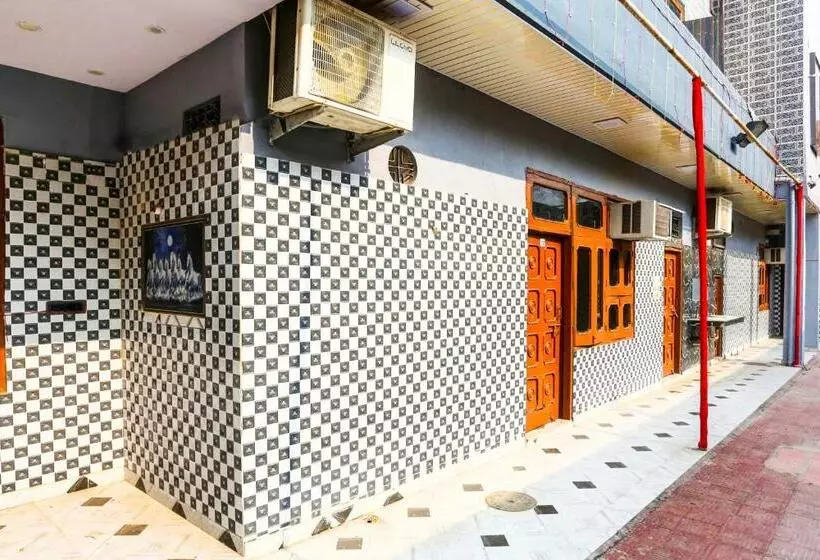 Oyo Flagship Mamta Hotel And Marriage Lawn