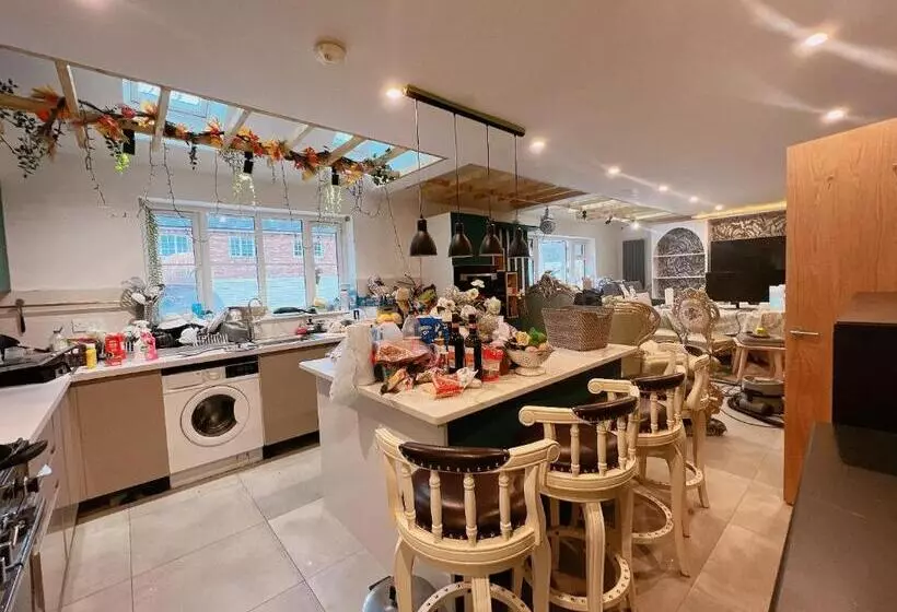 ペンション Detached House A Room In Essex