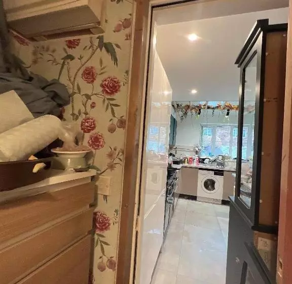 ペンション Detached House A Room In Essex