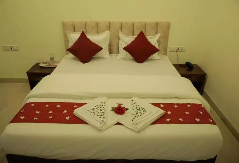 Majatalo Mokalbaug Beach Resort