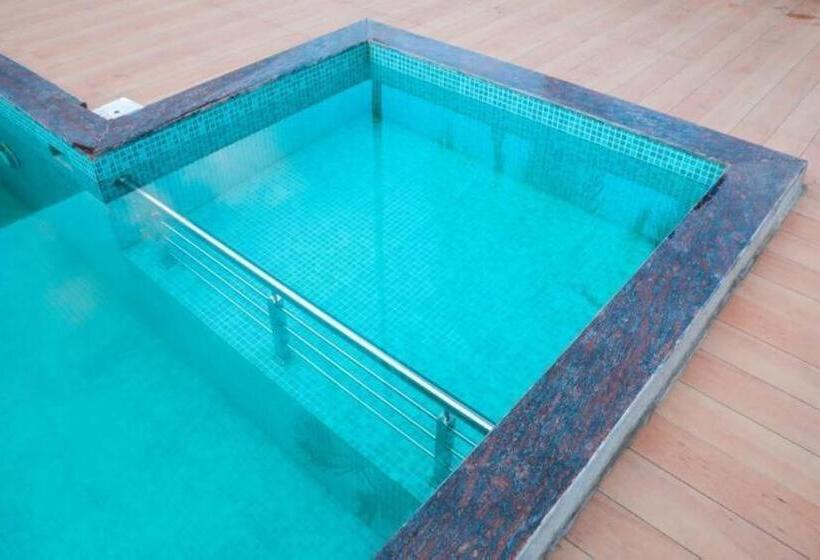 Pensão Mokalbaug Beach Resort