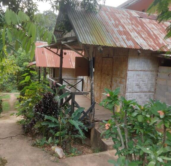 Пансион Sainamhoun Guesthouse