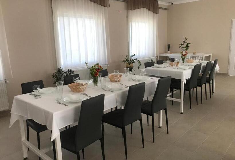 Пансион Vállaj Vendégház