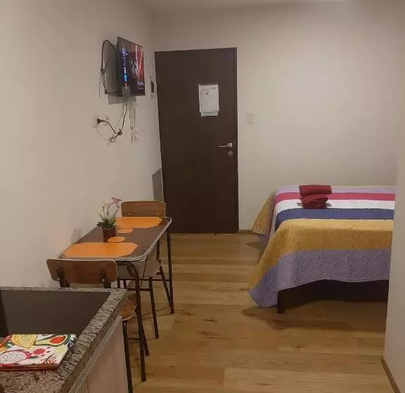 Comodo Monoambiente En El Prado Cbba