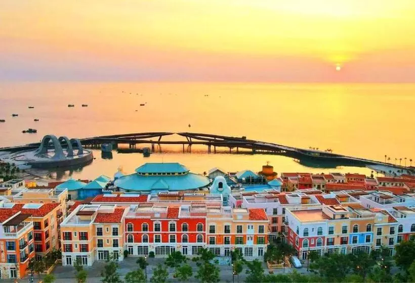Rova Hotel   Positano Horse Phú Quốc