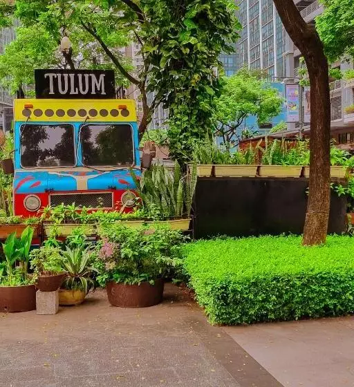 Uptown Parksuites 1br With Wi Fi, Free Netflix, Washer & Pool View