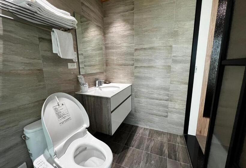 تختخواب و صبحانه 品雲岫民宿