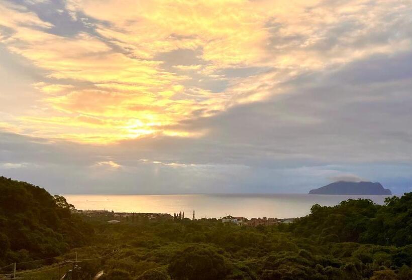 تختخواب و صبحانه 品雲岫民宿