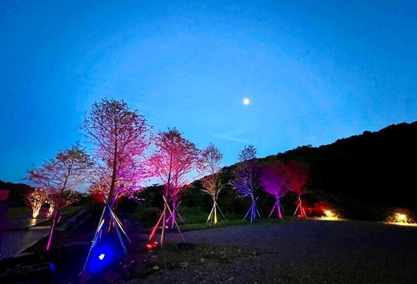 تختخواب و صبحانه 品雲岫民宿