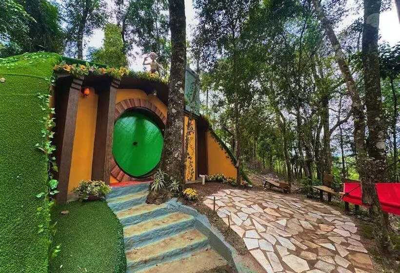Aamiaismajoitus (B&B) Toca Do Precioso Vila Mágica