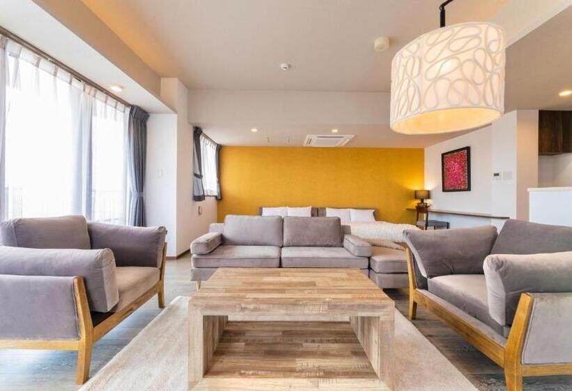 Breaky Hotel   Vacation Stay 21165v