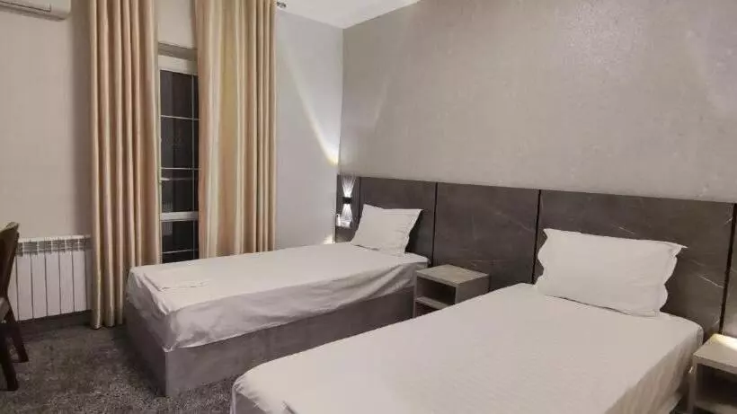 Hotel Boston