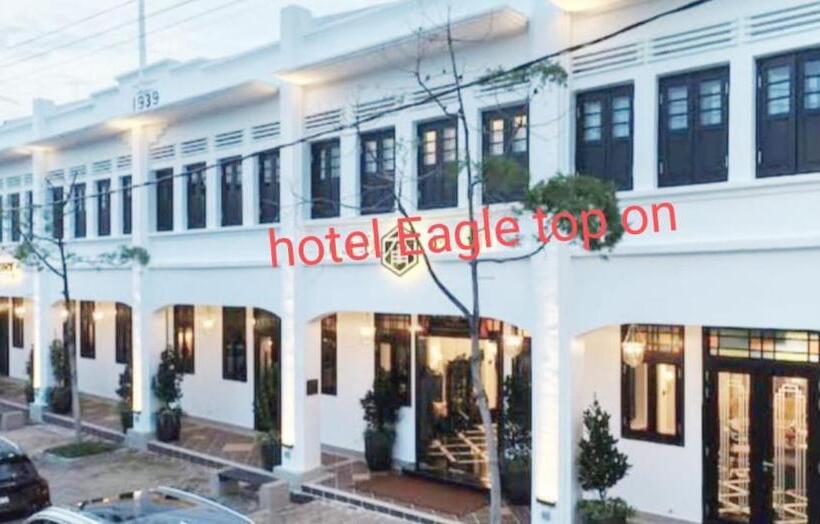 Отель Eagle Top 1