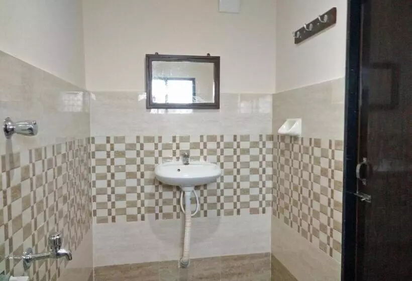 Hotelli Lodge Sri Venkatadri