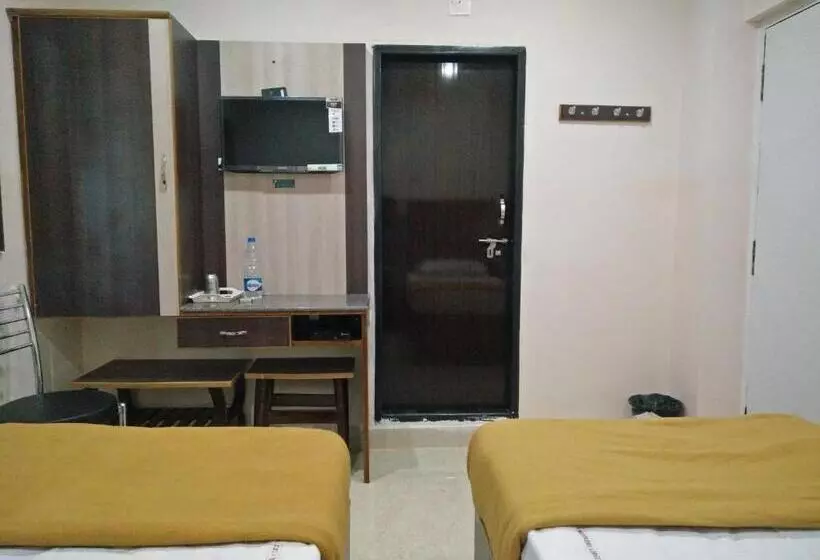 Hotelli Lodge Sri Venkatadri