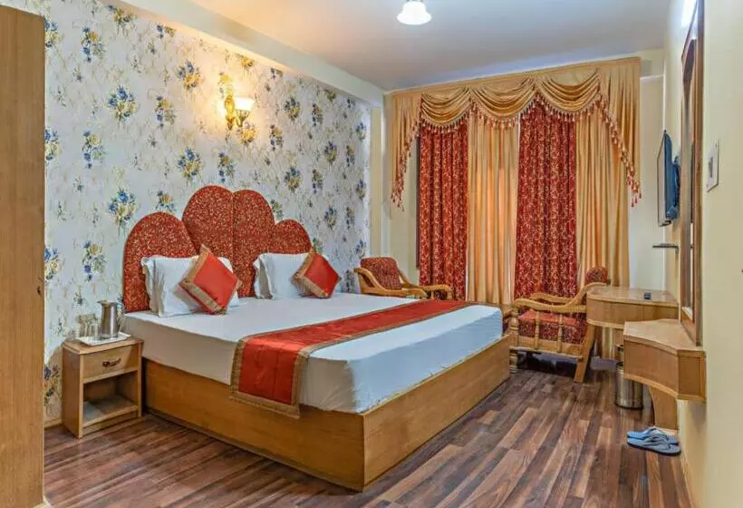 Hotel Silver Moon