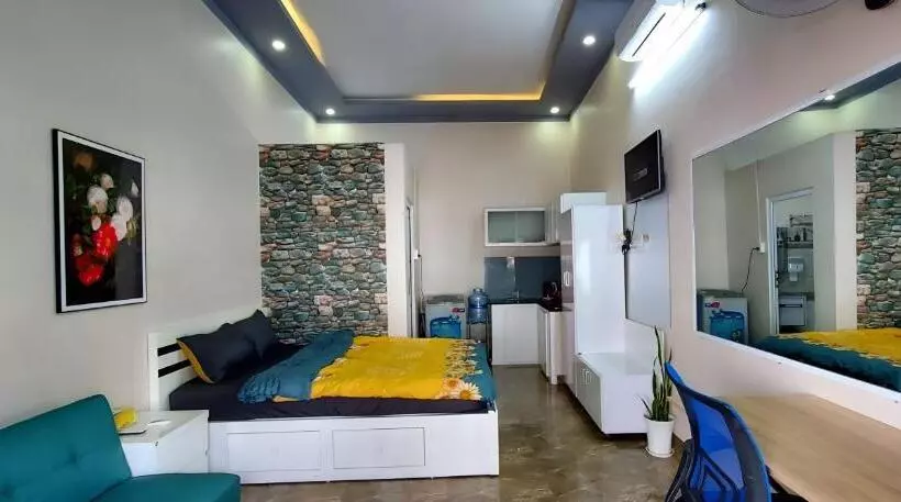 هتل Sky Homestay