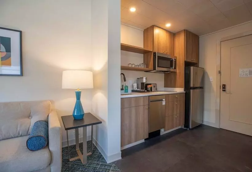 ホテル The Holbrook