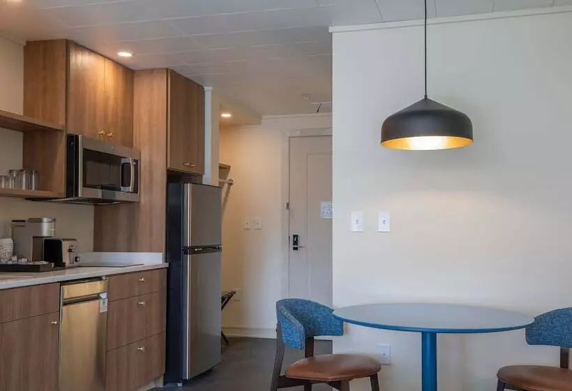 ホテル The Holbrook