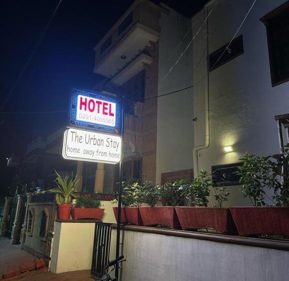 Hotel The Urban Stay