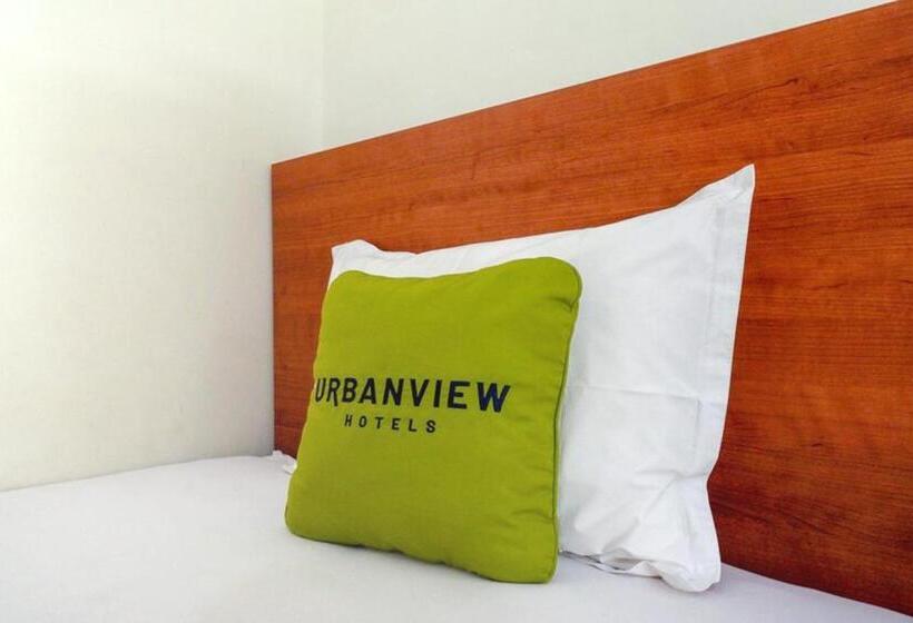 Urbanview Grand Lotus Hotel By Reddoorz