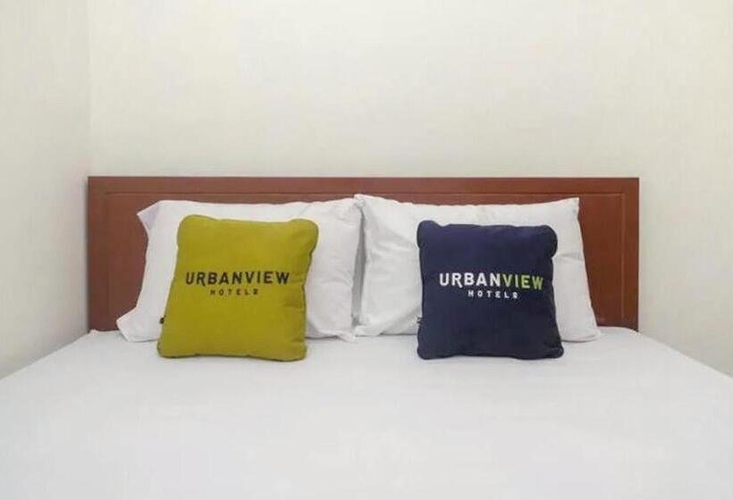 Urbanview Grand Lotus Hotel By Reddoorz