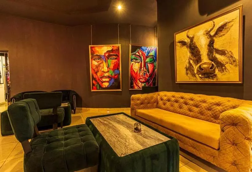 Jj Mas Hotel And Suites