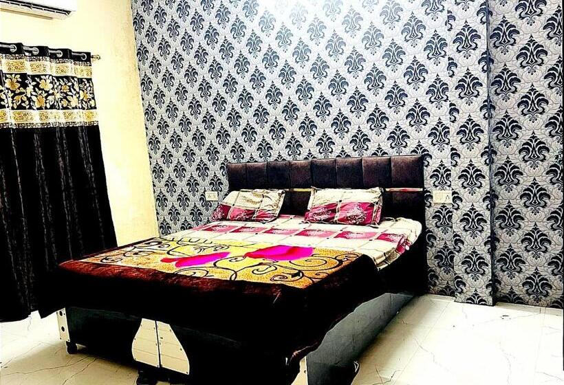 J.s Apartments    Hotel & Homestay    Rooms For Students, Parents, Family & Couples