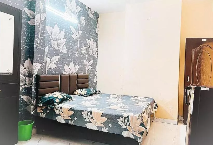 J.s Apartments    Hotel & Homestay    Rooms For Students, Parents, Family & Couples