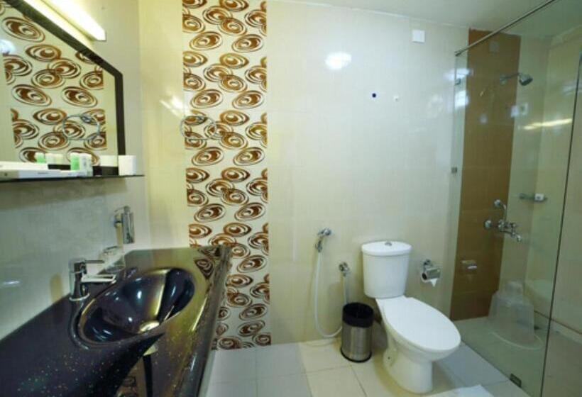 Munnar Tea Hills Resort Chitthirapuram