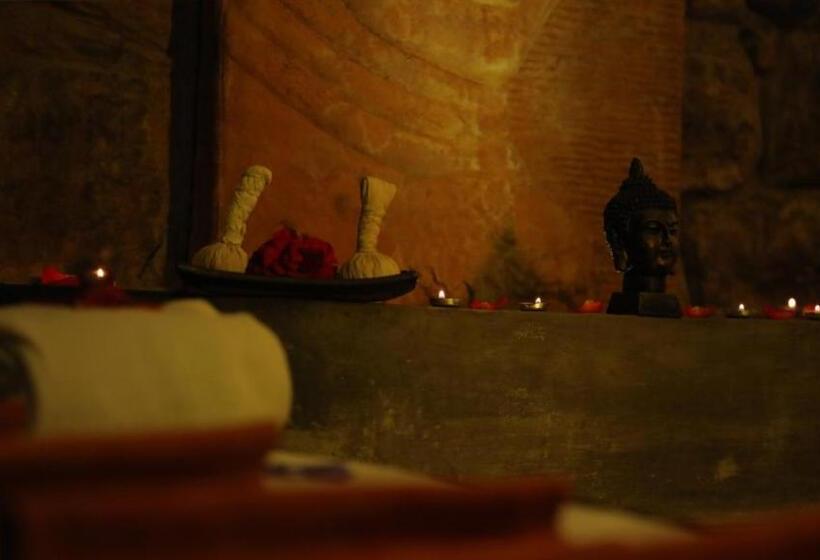 Munnar Tea Hills Resort Chitthirapuram