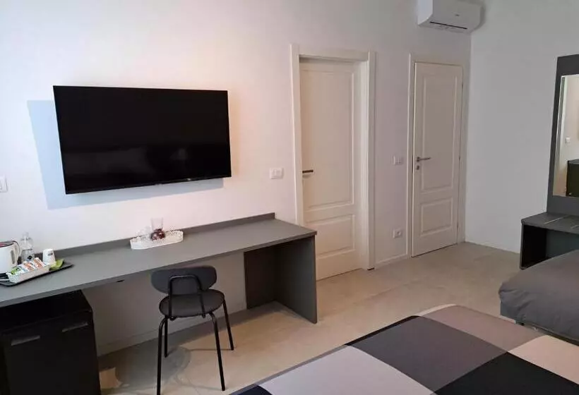 پانسیون Bolognamania Rooms Saffi