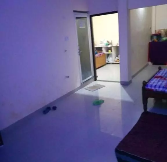 ペンション Elbasan County Villa