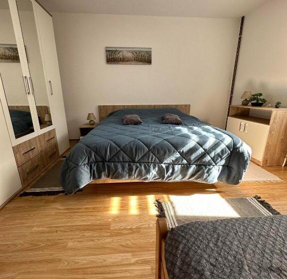 پانسیون Kamenice Soba M