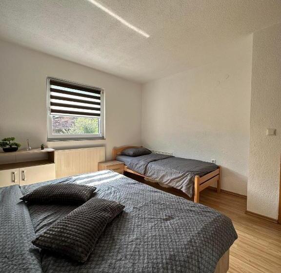 پانسیون Kamenice Soba M