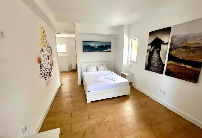 ペンション Oeiras Beach Suites 6 With Private Bathroom And Terrace