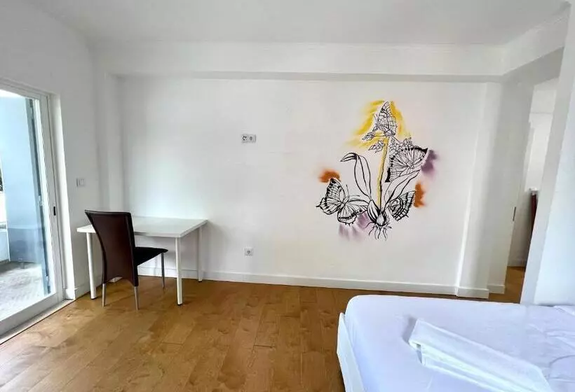 ペンション Oeiras Beach Suites 6 With Private Bathroom And Terrace