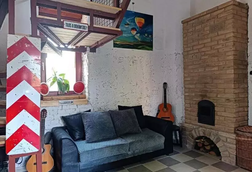 Majatalo Toronyszoba