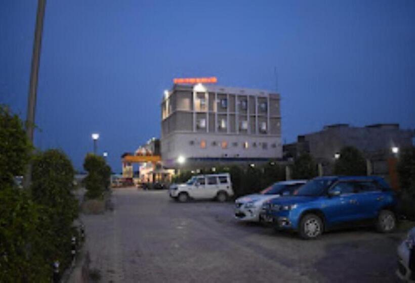 Ram Bhawan Ram Yamuna Prasad Hotel & Resort ,motihari