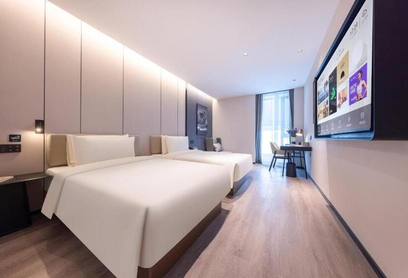 Atour Hotel Nanjing Jinma Road Station