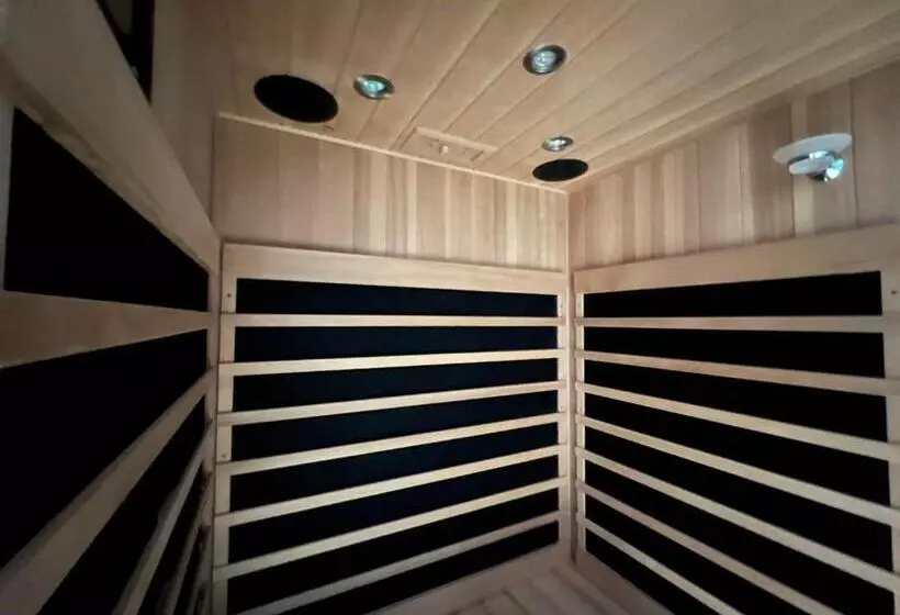 ベッドアンドブレックファースト Agora Tournai Wellness Suites 3 Appartements Touristiques Sur La Grand Place