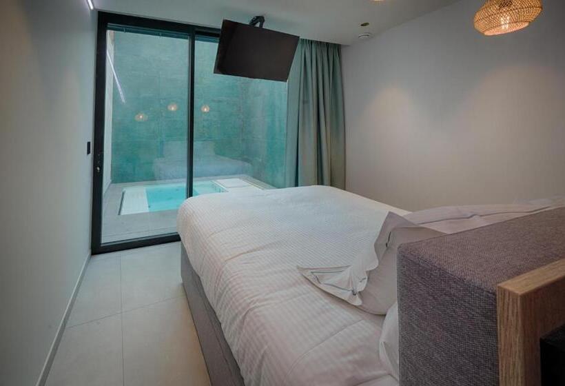 住宿加早餐 Agora Tournai Wellness Suites 3 Appartements Touristiques Sur La Grand Place