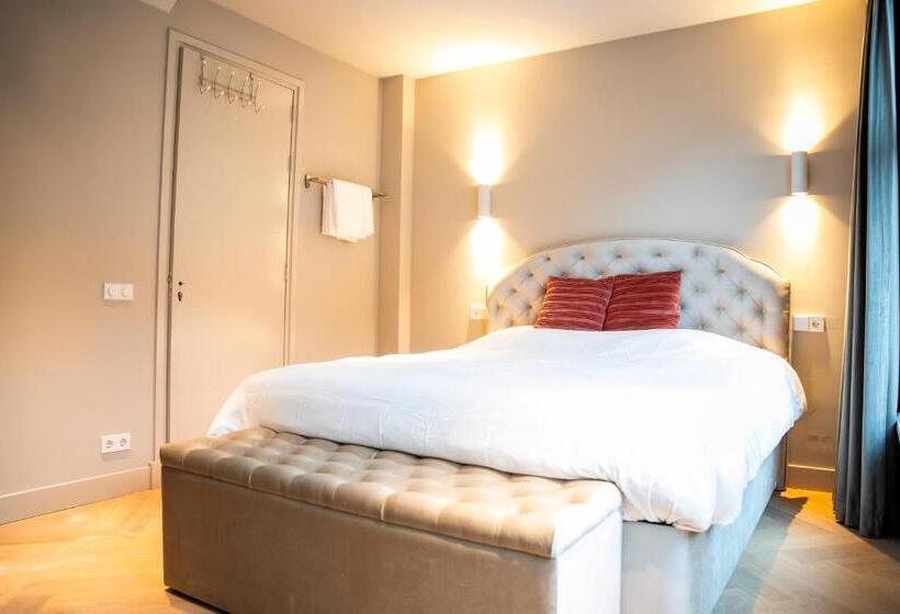 Nocleg ze śniadaniem Renovated Parkside Gem   2 Person Studio In The Pijp